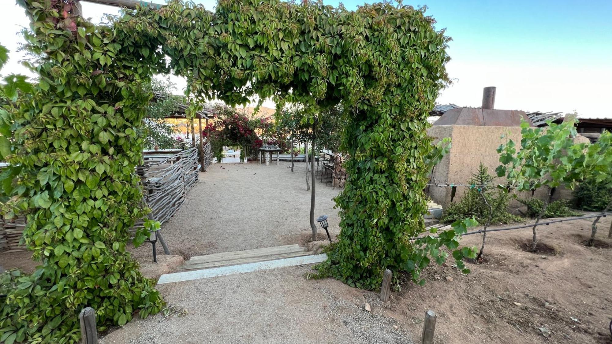 Santerra, فالي دي جوادالوبي المظهر الخارجي الصورة